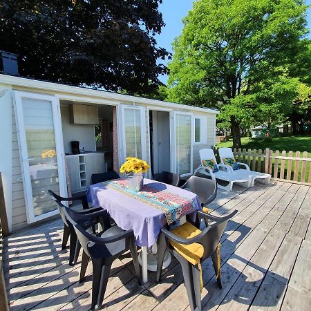 Camping Les Tournesols Sillé-le-Guillaume Kültér fotó