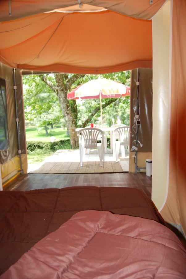 Camping Les Tournesols Sillé-le-Guillaume Kültér fotó