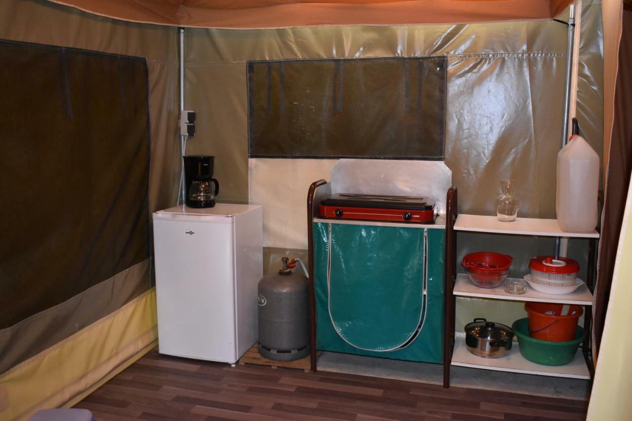 Camping Les Tournesols Sillé-le-Guillaume Kültér fotó